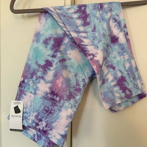 Apana tie-dye leggings